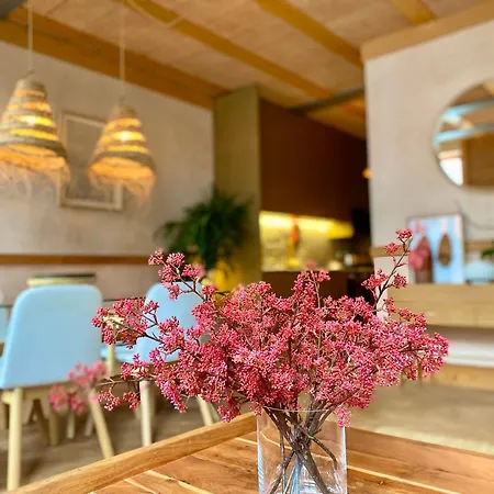 Paraiso Garden 公寓 *